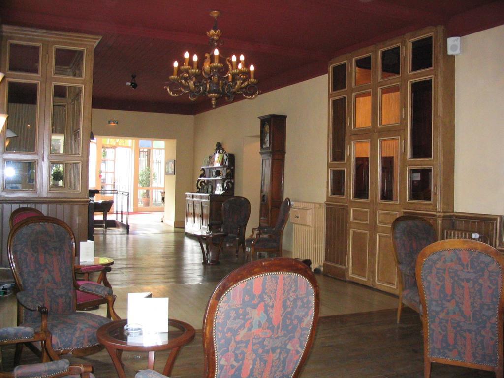 Logis Le Relais De Fusies 3*