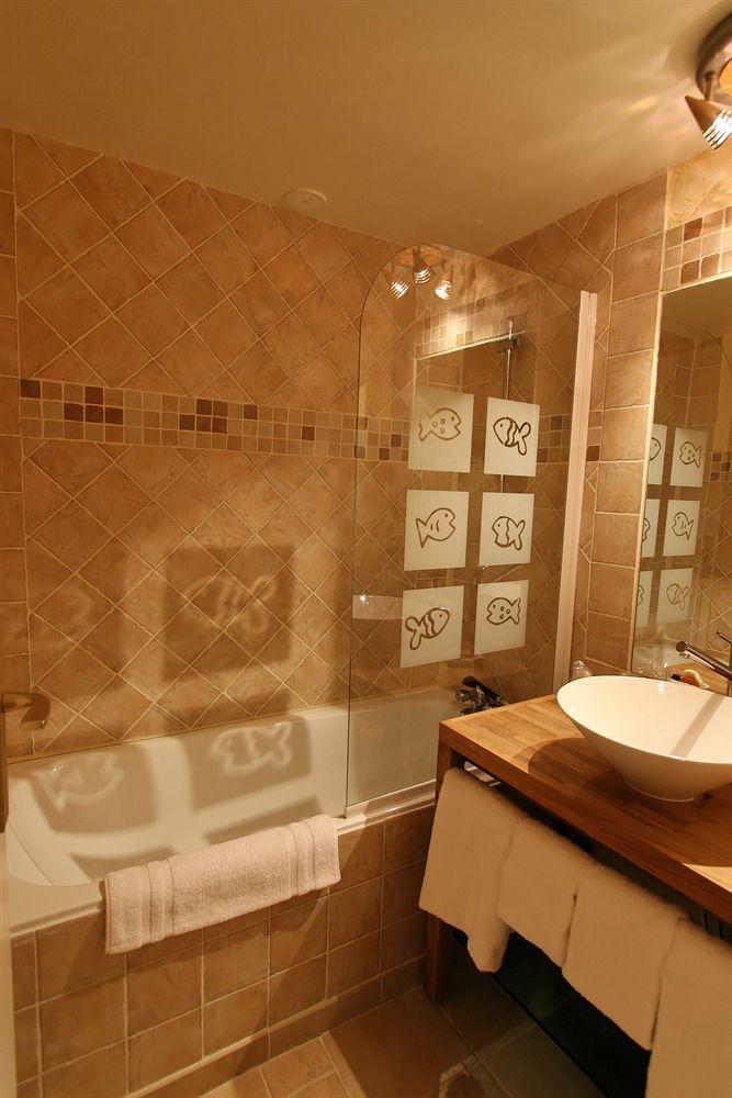 Logis Le Relais De Fusies 3* Lacaune